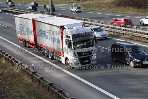Truck photo man - tgx, drawbar